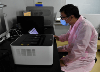 Crean máquina más rápida del mundo para pruebas PCR en China