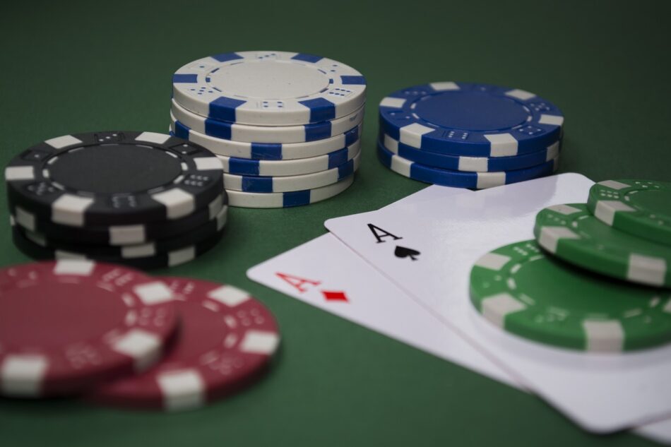 Vivir de jugar al blackjack online | ¿Es Posible?