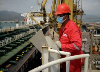Venezuela reanuda envío de petróleo a China pese a sanciones de EEUU