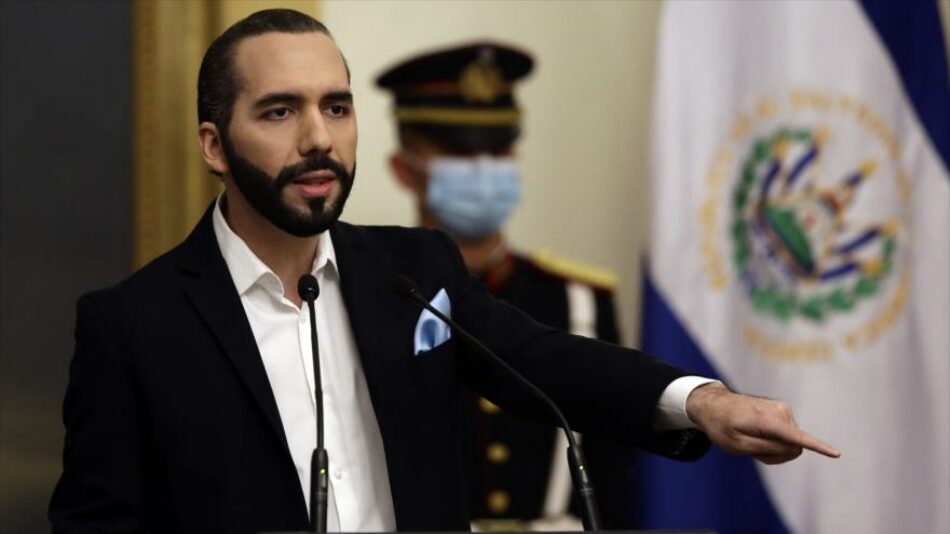 Bukele pierde el control: El parlamento de El Salvador establece un régimen de excepción ante la ola de violencia