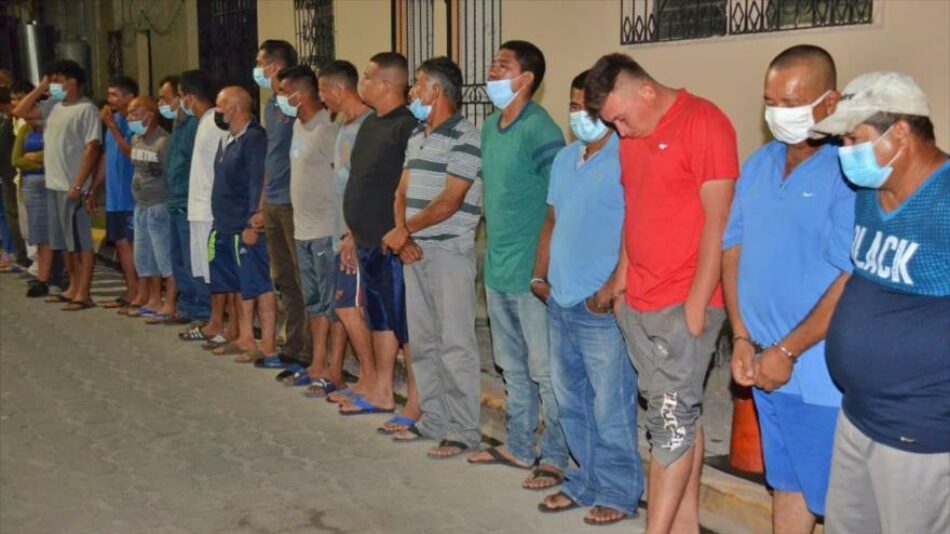 El Salvador captura grupo de exterminio vinculado a la Policía