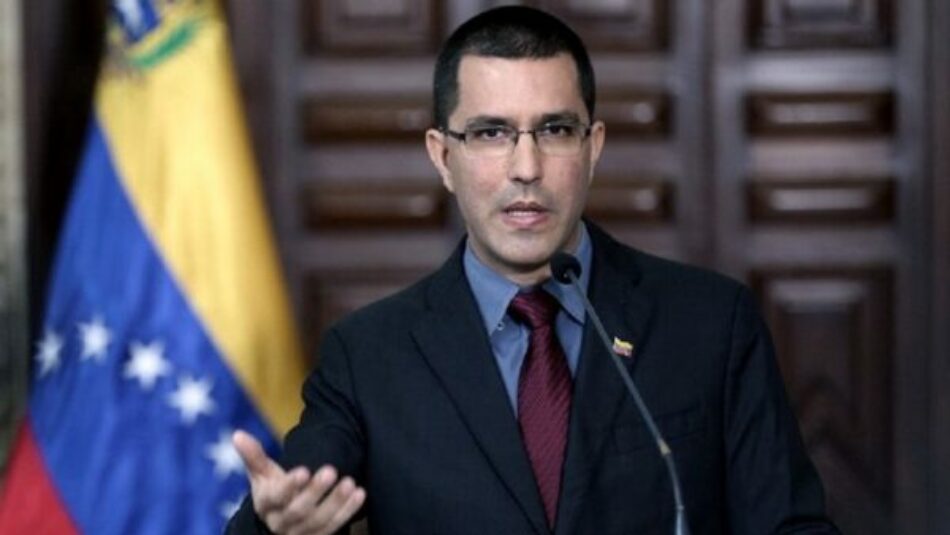 Entrevista a Jorge Arreaza: «Desde el primer día hemos estado interferidos e intervenidos por Washington»