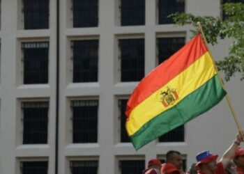 Bolivia dispone decretos para indultar a procesados por Gobierno de facto