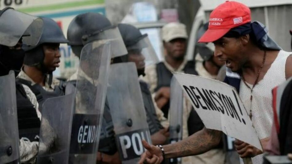 Llaman a levantamiento general contra presidente haitiano