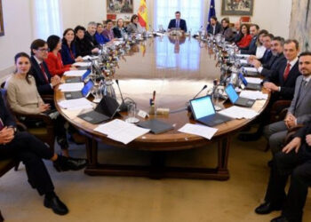 IU Exterior aplaude las mejoras del Gobierno para trabajadoras desplazadas y pide reciprocidad para evitar casos como el de las ETT en Holanda