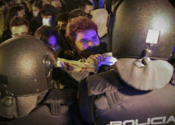 Protestas sin organización con imágenes a la carta