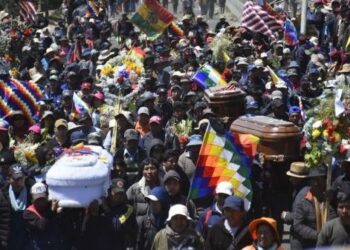 Fiscalía boliviana imputa a jefe policial por muertes en Sacaba