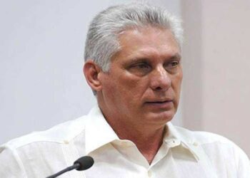 Reitera presidente de Cuba falsedad de injerencia en EE.UU.