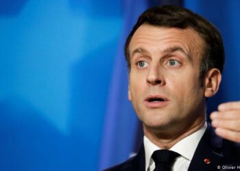 Macron promete frenar la subida de la tarifa energética