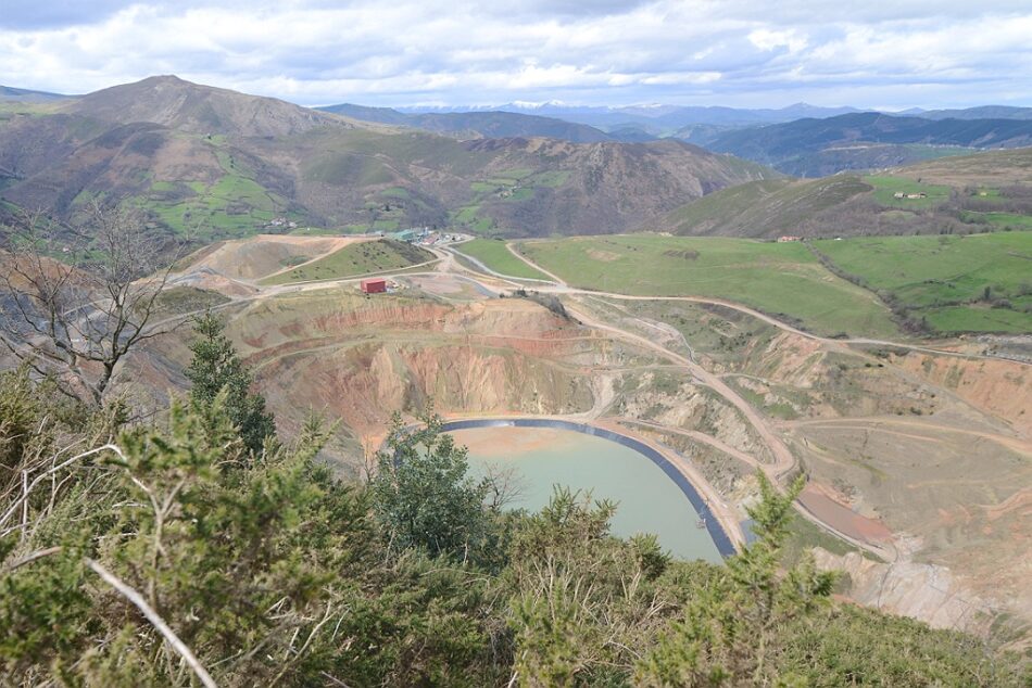 La Fiscalía pide, por contaminar, una sanción de 20 millones de euros para Orovalle, la filial de Orvana Minerals que explota la mina de oro de Belmonte de Miranda