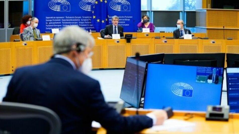 El parlamento europeo retira la inmunidad a los/as políticos/as independentistas