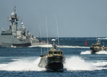 Rusia suspende por 6 meses el paso de buques de guerra y otros navíos estatales extranjeros en tres zonas del mar Negro