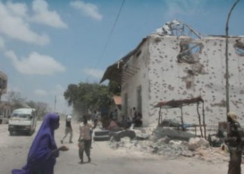 Tensa calma en la capital de Somalia, Mogadiscio, tras choques armados