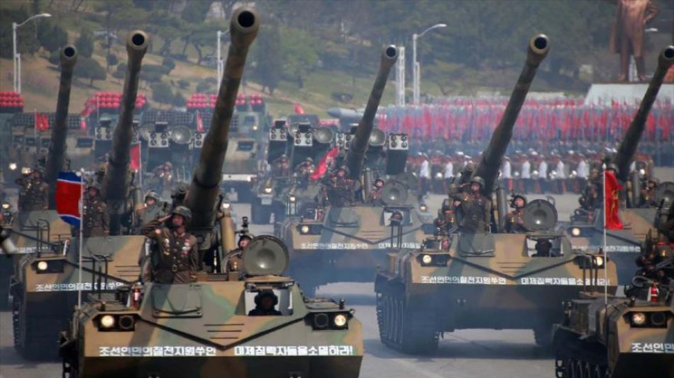 Informe: Corea del Norte tiene 4300 tanques listos para la guerra