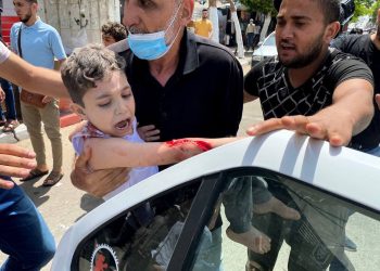 Gaza: 32 muertos, entre ellos 10 niños y una mujer y 220 heridos por bombardeo israelí a sectores residenciales