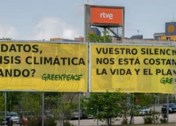 Greenpeace llama la atención a los responsables políticos sobre la degradación de la calidad democrática