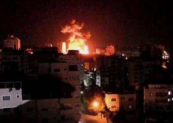 Sube a 200 la cifra de muertos en Gaza por bombardeos israelíes