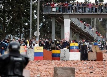 ONU y UE llaman al diálogo en Colombia para dar salida a crisis