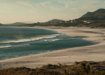 Galicia contará con 111 arenales con bandera azul este verano