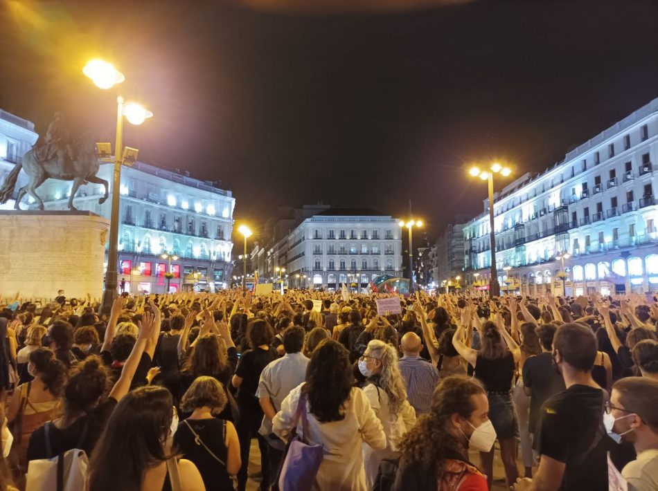 Manifestaciones multitudinarias contra la violencia machista en todo el estado