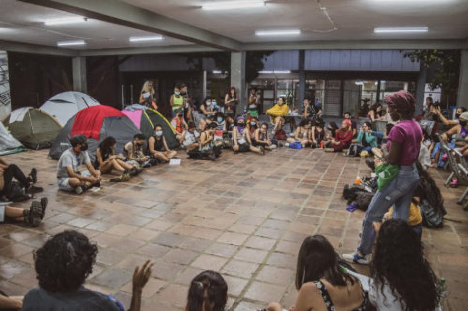 En la Asamblea Nacional Popular de Colombia se escuchan todas las voces que insurgen contra el mal gobierno