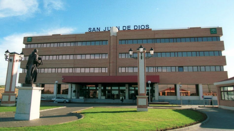 Más País condena las declaraciones “fuera de la realidad e insensibles con los pacientes” de la gerente del Hospital del Aljarafe