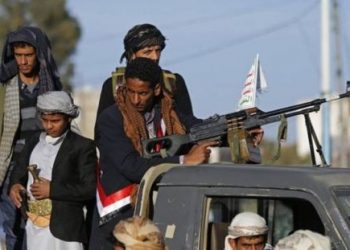 Violentos enfrentamientos entre las fuerzas del gobierno de Saná y las de Hadi en la provincia occidental de Marib (Yemen)