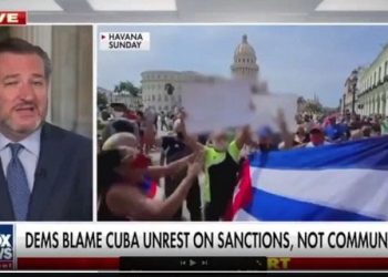 Otra fake news sobre Cuba: Fox News borra carteles de apoyo a la Revolución durante entrevista con Ted Cruz