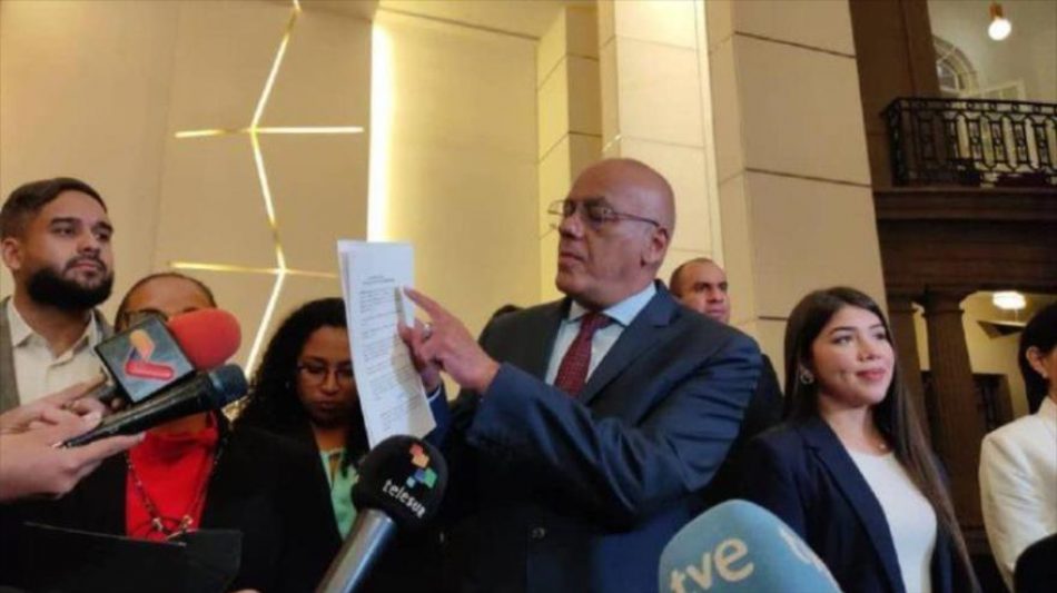 Oposición y el Gobierno venezolano lograron acuerdos parciales