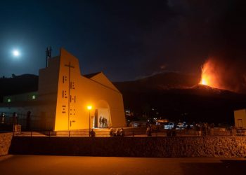 Lo que las 14 erupciones históricas de Canarias nos dicen sobre el futuro del volcán Cabeza de Vaca