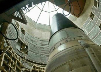 ¿Cuántas ojivas nucleares almacena EEUU en sus arsenales?