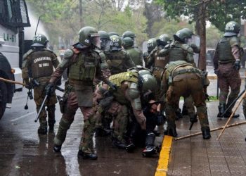 Piñera moviliza al ejército contra las protestas mapuches