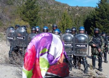 Nación Mapuche. Finalmente Aníbal Fernández enviaría fuerzas federales represivas a El Bolsón y Bariloche