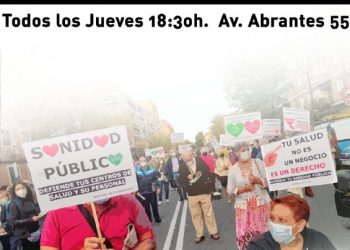 Vecinos de Carabanchel vuelven a manifestarse otro jueves en el Centro de Salud Abrantes (Madrid)