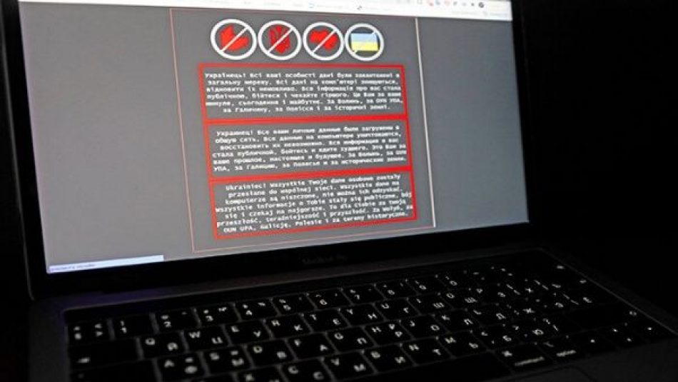 Ucrania denuncia un ciberataque masivo contra webs del gobierno