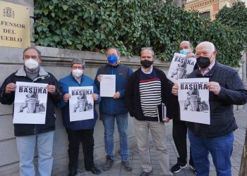 La Federación Vecinal pide la intervención del Defensor del Pueblo para que Almeida se haga cargo de los espacios interbloque