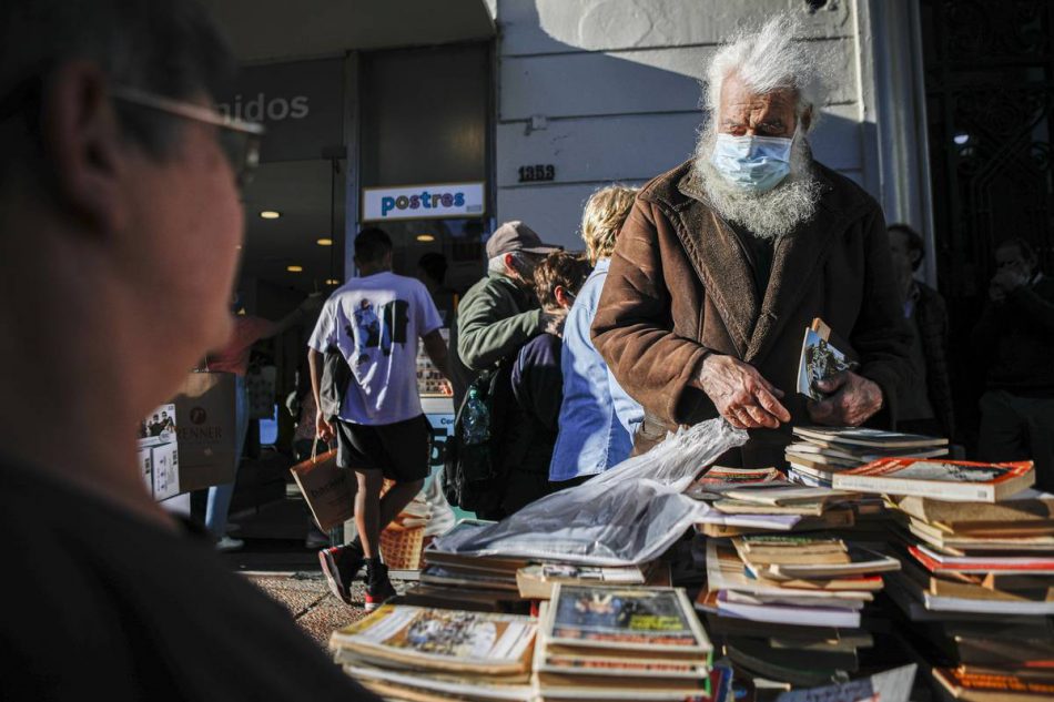 Cuestionan ajuste fiscal contra salarios y jubilaciones en Uruguay