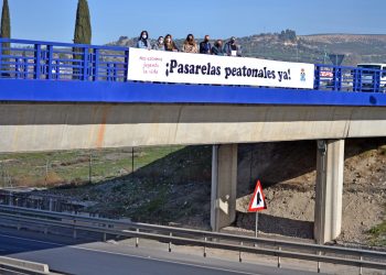 El Ayuntamiento de Peligros exige al Gobierno central que habilite pasos peatonales sobre la A-44 entre la localidad y Albolote