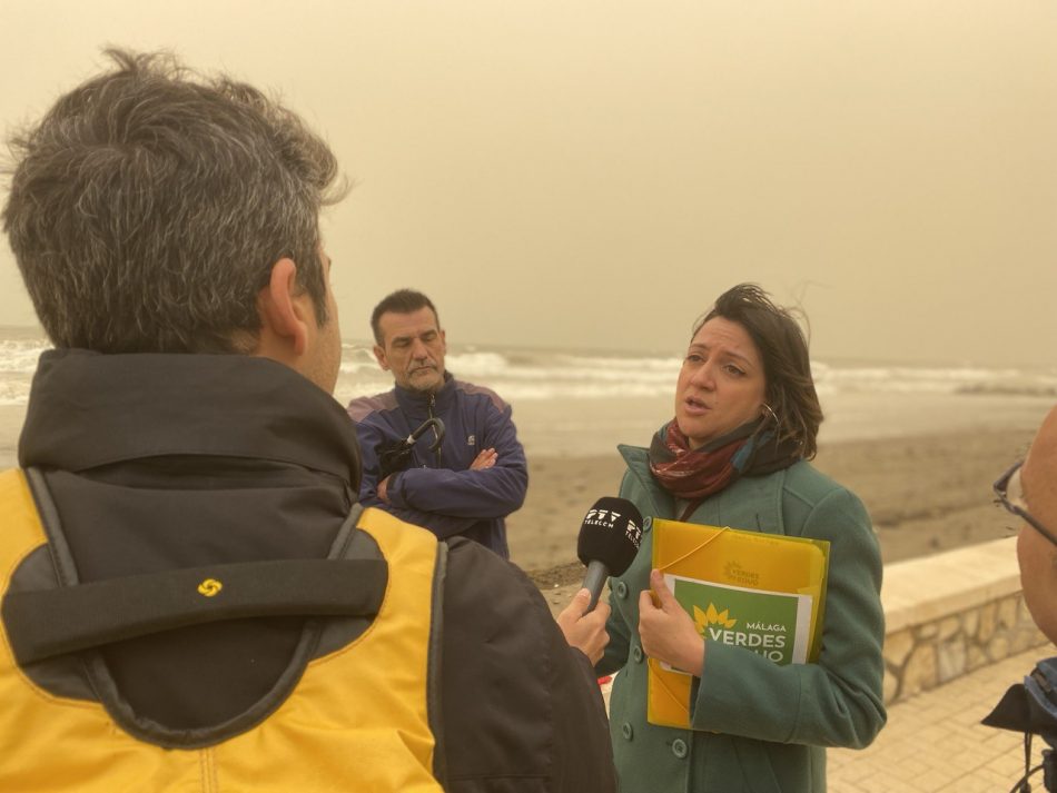 Verdes EQUO denuncia el uso de materiales peligrosos para los usuarios en la playa de San Andrés (Málaga)