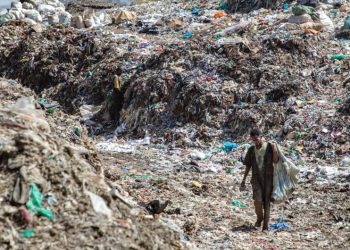 El mundo pone rumbo a un pacto histórico contra la contaminación por plásticos