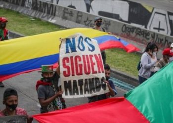 Asesinan a un líder social y a un firmante de la paz en Colombia