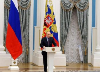 Putin: Se suspenderán contratos de gas a los que no paguen en rublos