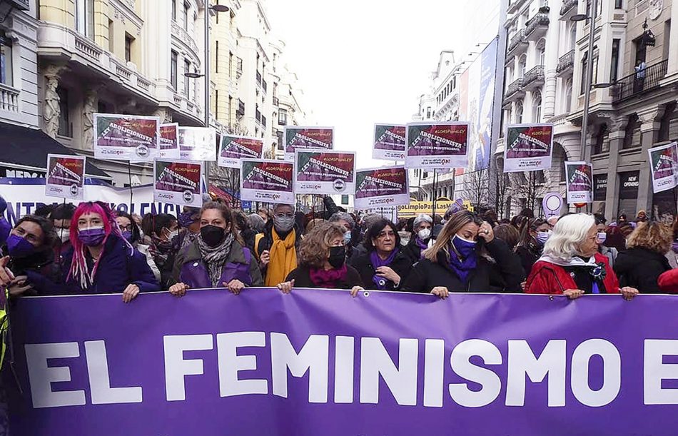 Más de cien organizaciones feministas se manifestarán por la abolición de la prostitución