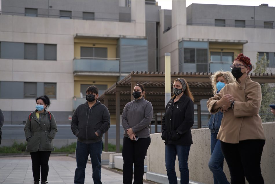 Más de 50 vecinas de Pinto y Vallecas se quedan en sus casas ante las subidas abusivas de Caixabank