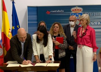 Firmado el acuerdo de reducción de ratios en Infantil en Cantabria