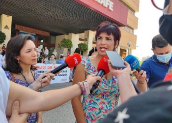 Teresa Rodríguez: “Los datos del INE destrozan el castillo de naipes del supuesto milagro andaluz que sólo existe en la cabeza de Moreno Bonilla”