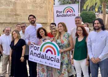 Por Andalucía presenta su candidatura en Sevilla con Esperanza Gómez (MP), Mario Perez (Podemos) y María Izquierdo (IU) como números 1, 2 y 3