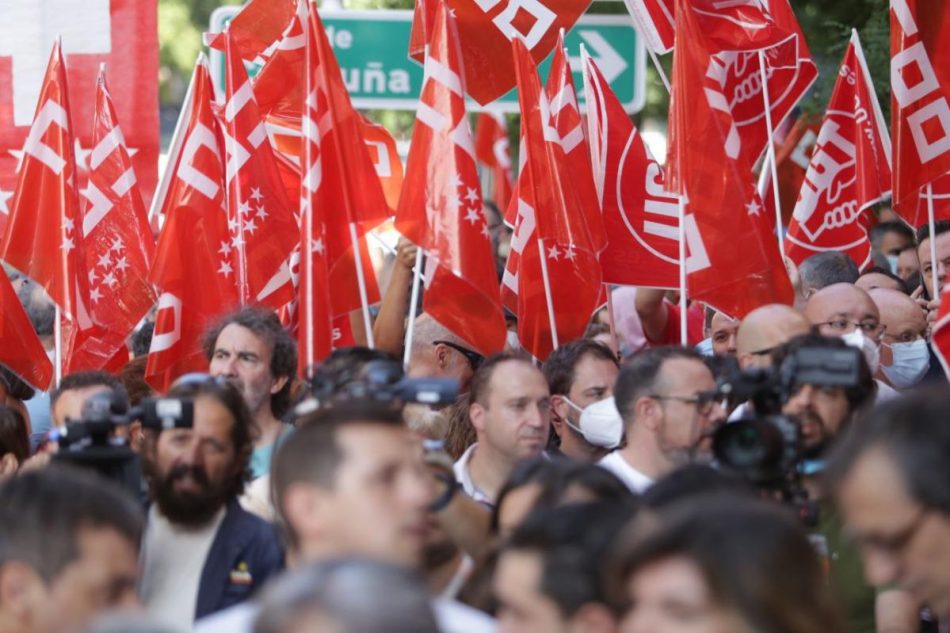 Sira Rego ofrece el total apoyo de IU a las movilizaciones planteadas por los sindicatos para subir los salarios