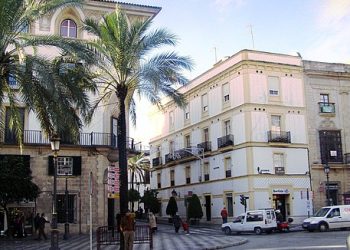 Adelante Andalucía pide una moratoria urgente para la construcción de pisos turísticos en Jerez