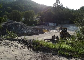 Nuevos vertidos de la mina de Loreñe podrían empeorar la contaminación del río Espasa